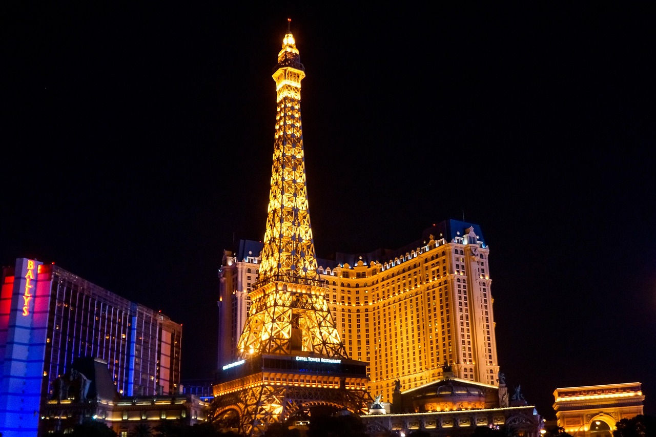 paris hotel accidents in las vegas