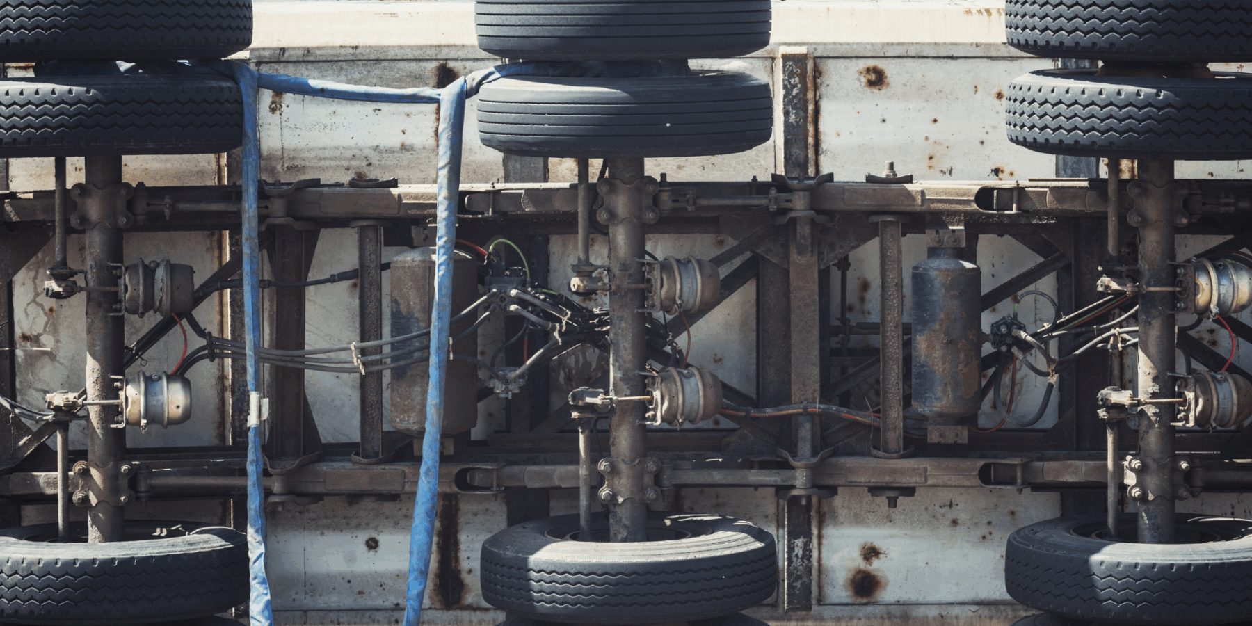 Las Vegas Semitruck Rollover Crash Injures Driver, Shuts Down Highway